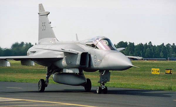 gripen_06.jpg