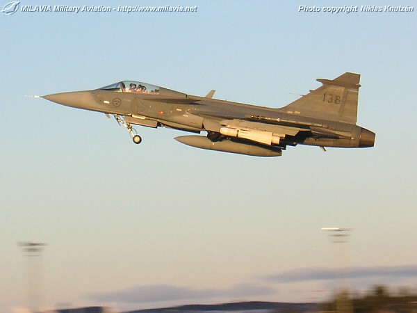 gripen_18.jpg