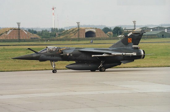 miragef1_03.jpg