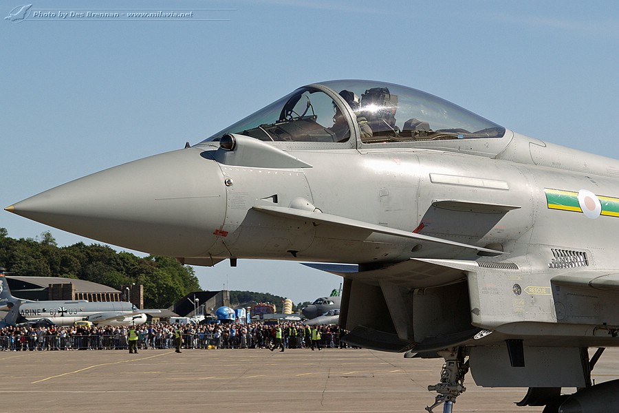 leuchars09_7.jpg