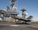 346-0-F-35C_1st-carrier-landing