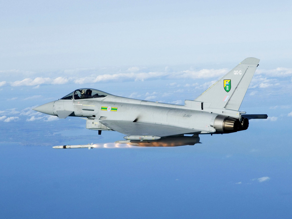 http://www.milavia.net/news/images/typhoon_asraam.jpg