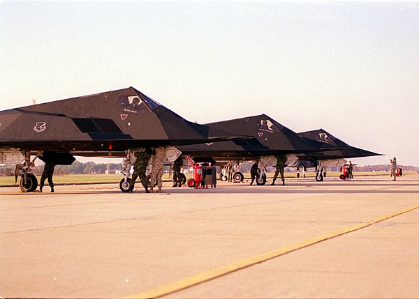 f-117_11.jpg