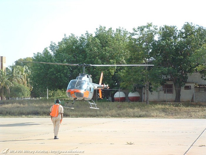 Bell206B_01.jpg