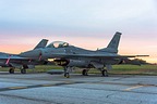 F-16CM 00-0221
