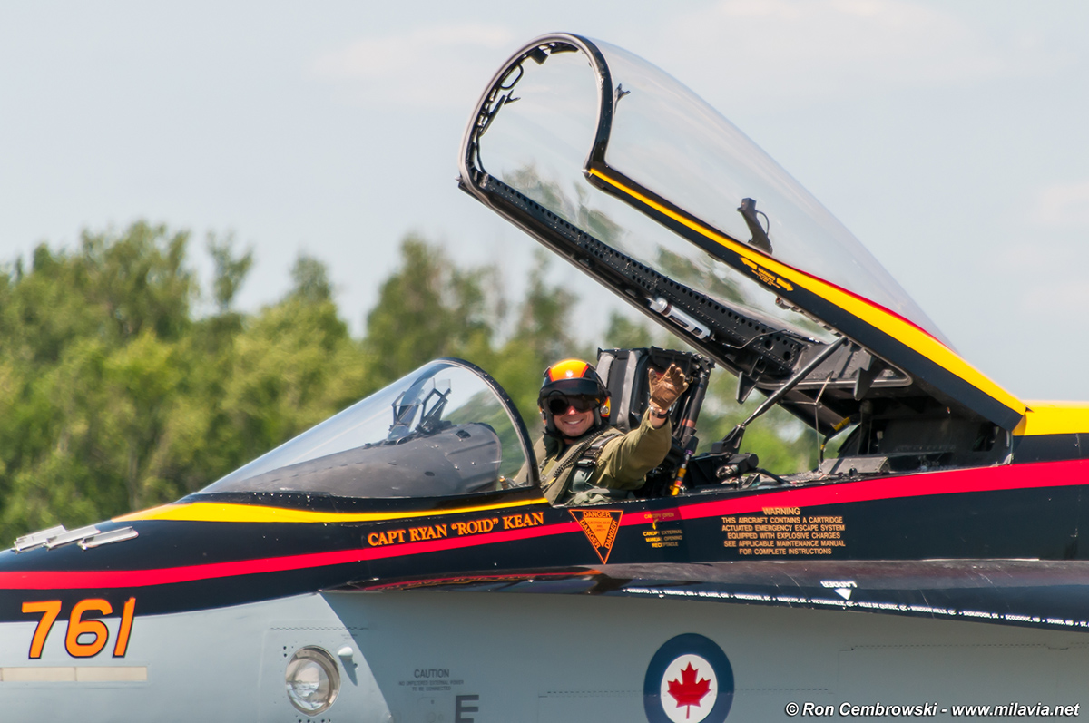 MILAVIA Air Shows Quinte International Air Show 2016 CFB Trenton