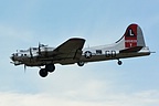 B-17G Flying Fortress 'Yankee Lady' landing
