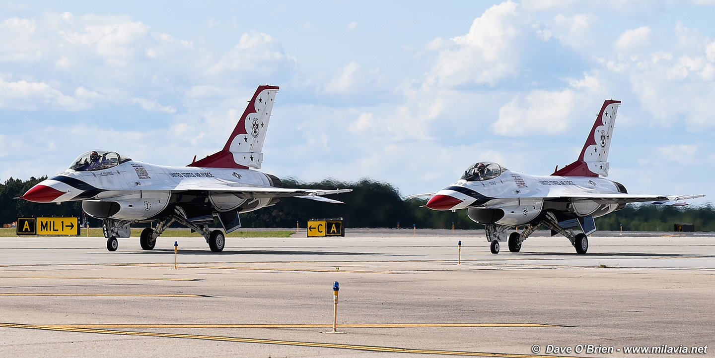 MILAVIA Air Shows Thunder Over New Hampshire Air Show 2021 Pease