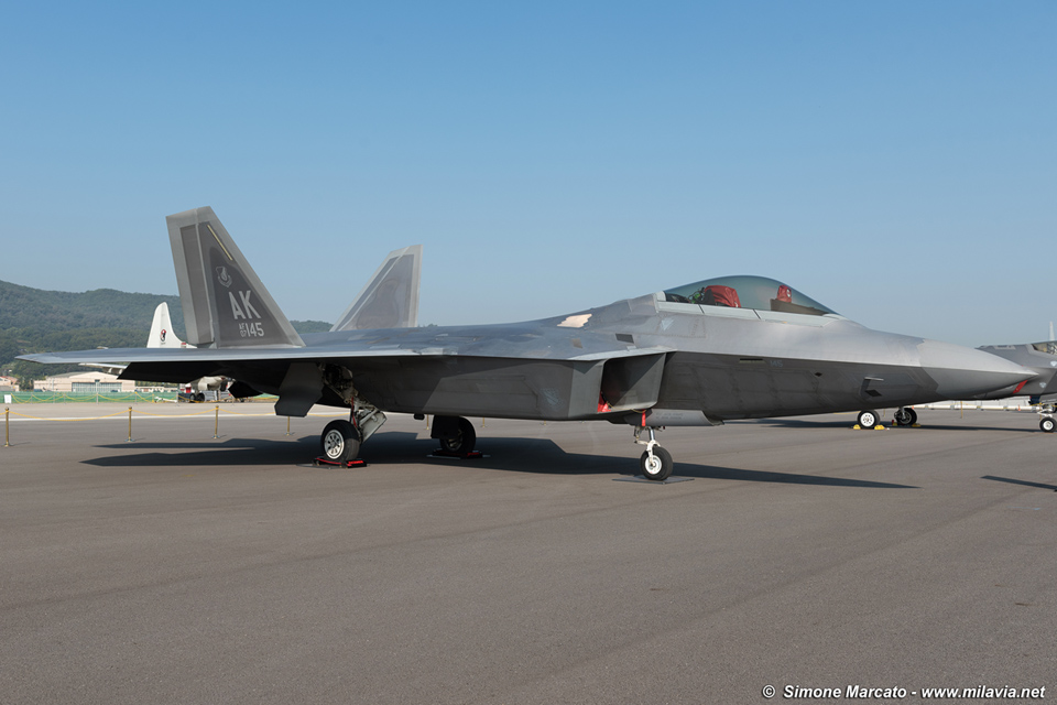 USAF F-22A Raptor 07-0145 demo aircraft