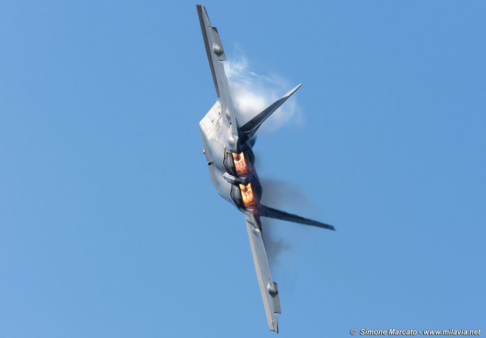 USAF F-22A Raptor Demo