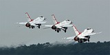 USAF Thunderbirds take-off