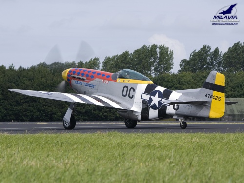 P-51 Mustang Wallpaper