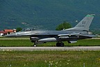 F-16CM 89-2039 of the 555th Fighter Squadron "Triple Nickel" is taxiing toward the "Nickel loop" after landing. 