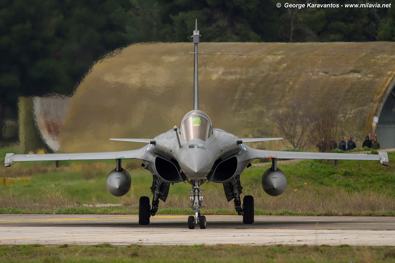 Arrival First Hellenic Air Force Rafales - Tanagra air base, Greece ...