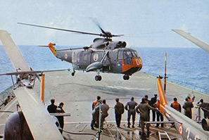 SH-3D Sea King 6-04 on the Vittorio Veneto missile cruiser back in the day