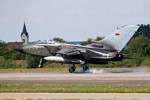 Luftwaffe WTD61 Tornado IDS(T) 98+59 touch down