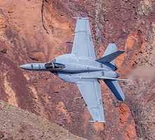 VFA-143 F/A-18E Super Hornet AG/105
