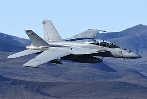 VFA-122 F/A-18F Super Hornet NJ/122